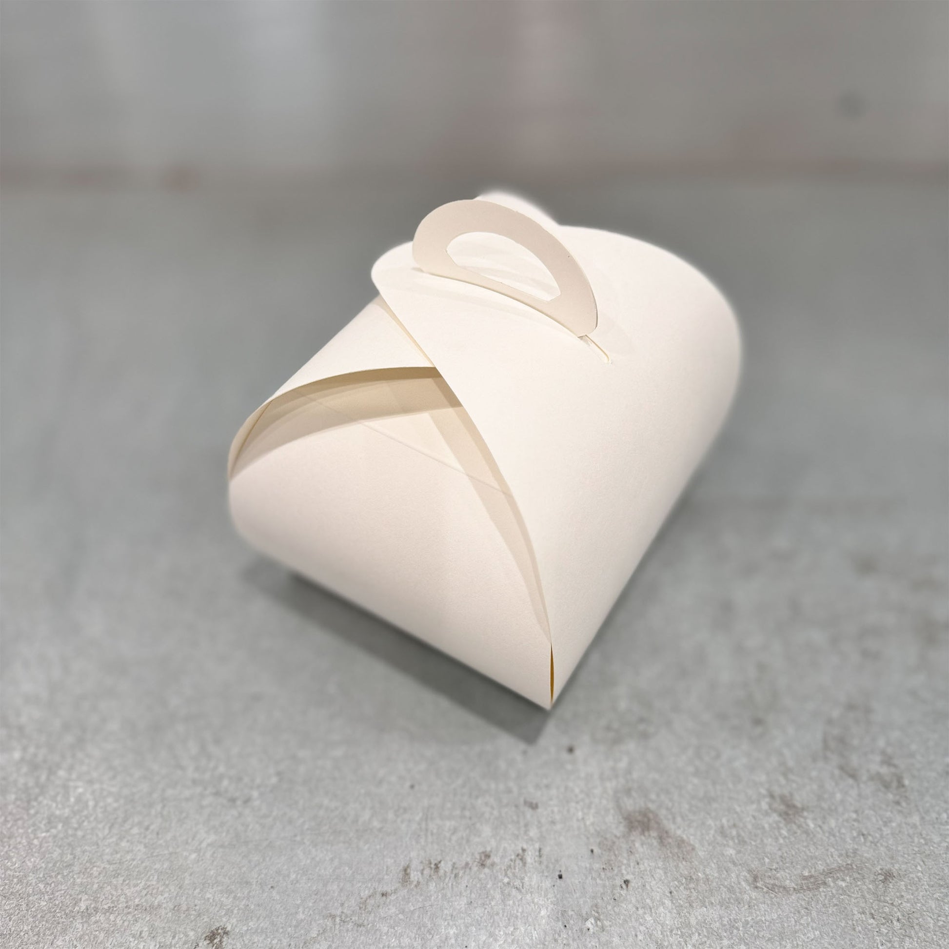 Cupcake boxes with handle solo - Marah Design 