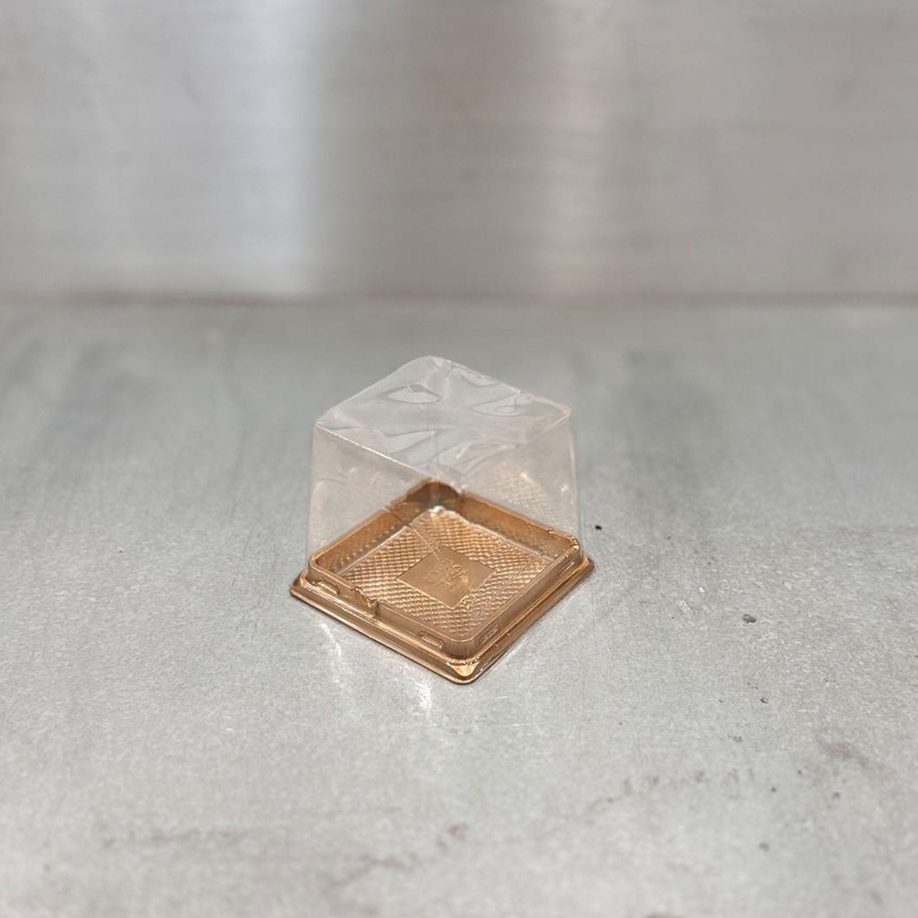 Dessert packaging for small pastries Marah Design 