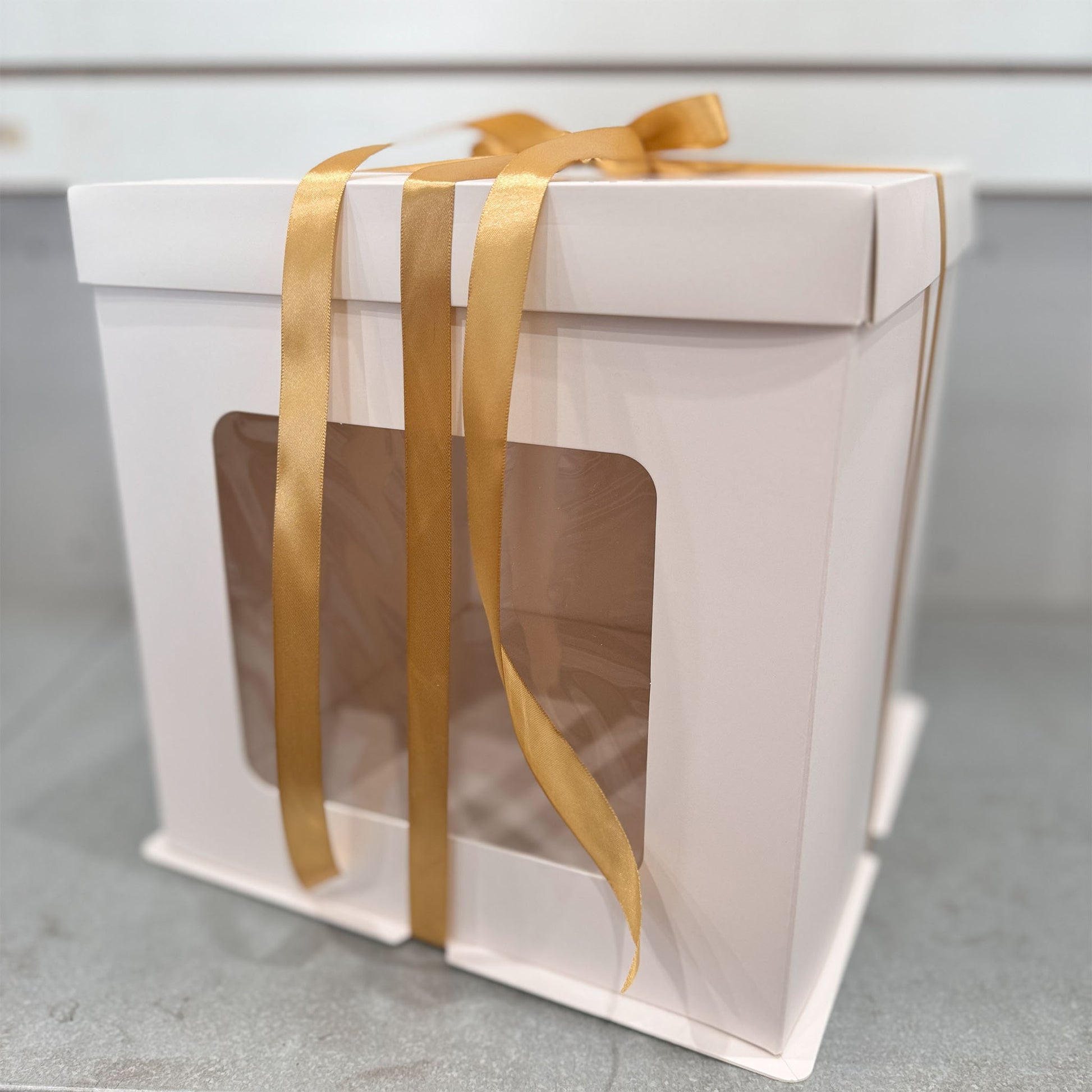 Tall Cake Box with Ribbon - Marah Design 